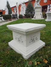 Sockel, Säule, Steinguss