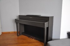 Yamaha Clavinova CLP-635 E-Piano, Dunkle Walnuss + Kopfhörer & Hocker, WIE NEU