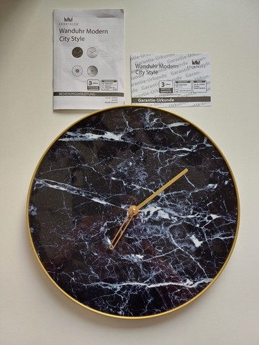 Wanduhr