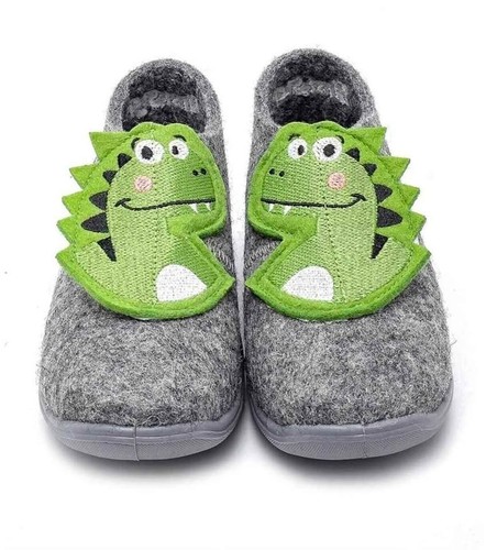 First step kinder - step,