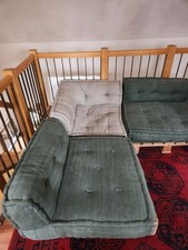 3 eiliges, modulare Sofapolster. Zwei Mitten (grün)  + Eine Ecke (beige)