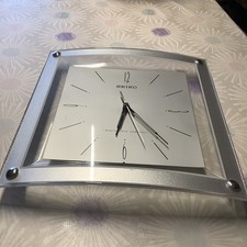 Seiko Funkwanduhr QXR205 SN, Kunstoff, Silber