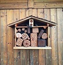 Insektenhotel, Wildbienen