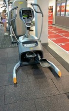 Octane Fitness Seitentrainer mit Konsole kommerzielles Fitnessgerät 