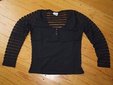 Schwarzes, leichtes Top von Virus, teiltransparent in Gr.S. Wie neu! 