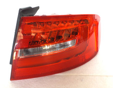Audi A4 8K 8K2 Facelift ab 11- Rückleuchte Rücklicht rechts außen 8K5945096AC