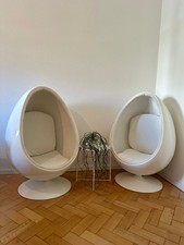 Zwei Designer Egg Chairs - 360°Drehsessel - Modern Loungesessel