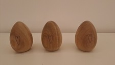 3 Holzeier mit graviertem Herz