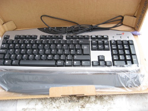 Unbenutztes genius 09e 2 - kb-09e, ps/2