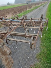 Saatbeetkombination, Federzinkengrubber Grubber