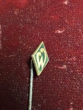 Alte  Anstecknadel Fußball