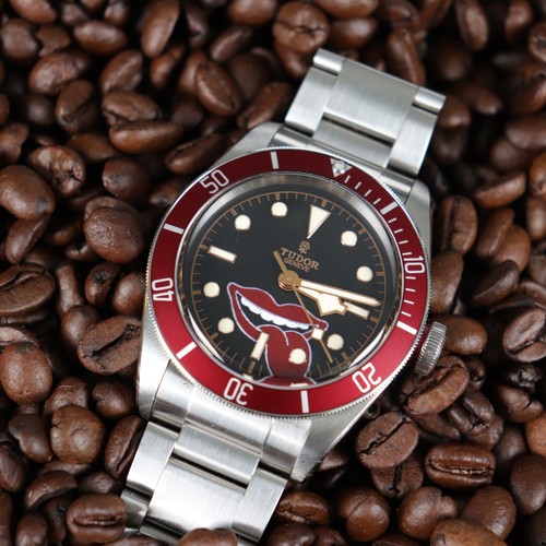 Tudor black bay - tudor, 'smiley'