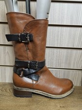 Clarks Artisan Boots Volara