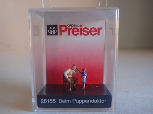 Preiser puppendoktor kind opa - puppendoktor,