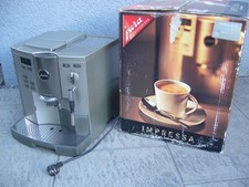 Jura Impressa S9 Kaffeevollautomat silber