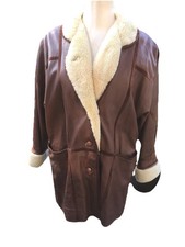 Ledermantel mit Lammfellkragen