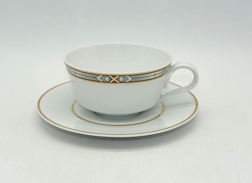 Teetasse mit untertasse - teetasse, von