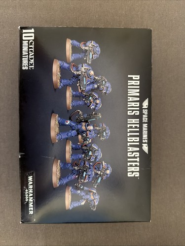 Warhammer 40k space marine - warhammer,