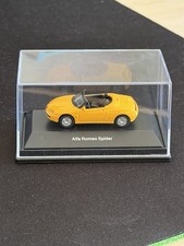 Alfa romeo spider gelb - alfa,