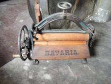 Alte Wäschemangel  Antik "BAVARIA"