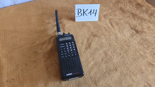 Uniden-Handheld-Scanner