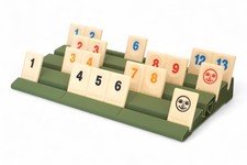 Rummikub Ablagebrett mit 4 Reihen – Erweiterter Stabiler Aufsteller 36 Steine