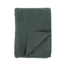 Chic Antique Aix Vintage Quilt