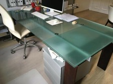 Stilt Tisch von Desalto mobel