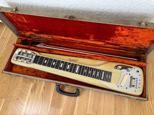 Fender white deluxe studio - fender, 6
