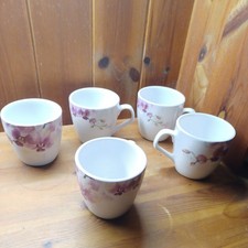 5 Kaffeetassen mit Orchideen von Schloß Amalienburg Markenporzellan gebraucht 