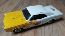Modellauto 1:18 Ertl 1966 Pontiac GTO Mickey Thompson weiß/gelb