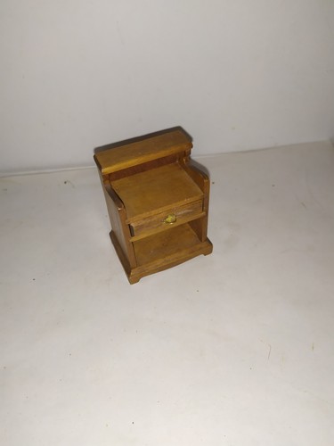 Nostalgie-Schrank