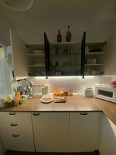 Moderne Einbauküche von Ikea 