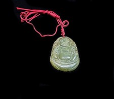 Buddha Anhänger aus Jade -