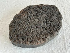 An Old Holz Hand- Miniatur