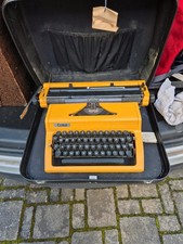 Reiseschreibmaschine Erika DDR Schreibmaschine vintage tragbar