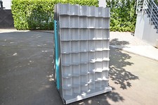 Systemregal fuer DVD / CD / Videospiele usw.