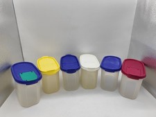 2 Tupperware Eidgenossen