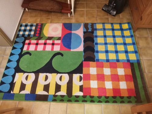 Farbenfroher ikea teppich - ikea,
