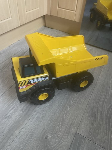 Hasbro 2020 tonka 952 die - hasbro,