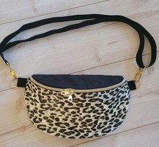 schöne Bauchtasche Handmade Kunstleder LEO crossbodybag Gürteltasche 
