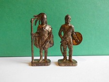 2 Alte Ferrero Ü-Ei Metall