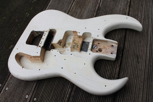 Vintage burns bison bass body - vintage,