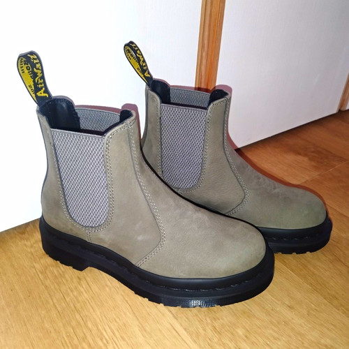 Martens chelsea boots - martens,