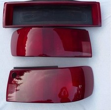 ROTE SCHWARZE LASIERUNG, AUFBEREITUNG IHRER AUDI COUPE B2 B3 Typ 89 RÜCKLEUCHTEN