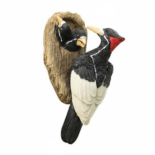 Spechtfigur aus kunstharz - aus,