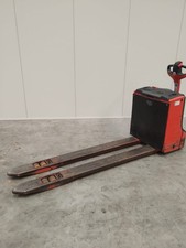 Linde Elektro Niederhubwagen mit Deichsel T20 - G 780