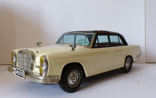 Daiya mercedes benz 250s - benz,