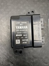 Yamaha YZF R1 M RN32 RN49 Rn65 RJ27 R6 Steuergerät Modul Regler Scheinwerfer LED