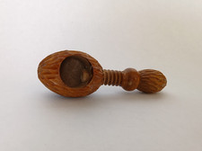 Antiker Nussknacker aus Holz
